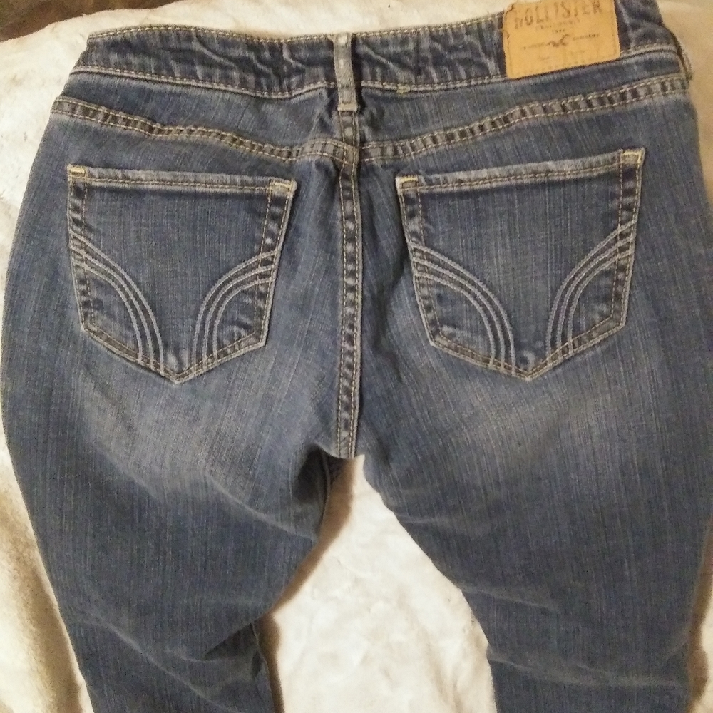 Jeans - Picture 2 of 3